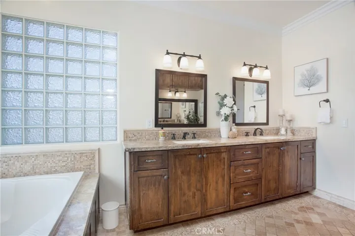 Plenty of counter space