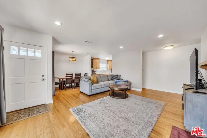 22721 Anza Avenue, Torrance, California 90505