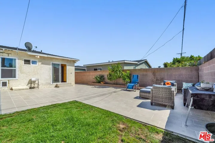 22721 Anza Avenue, Torrance, California 90505