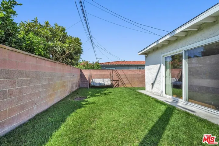 22721 Anza Avenue, Torrance, California 90505