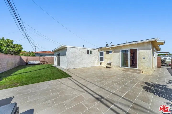 22721 Anza Avenue, Torrance, California 90505