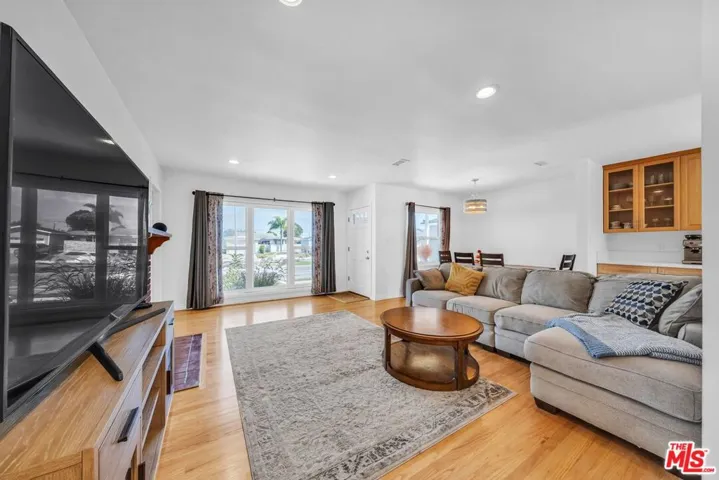22721 Anza Avenue, Torrance, California 90505