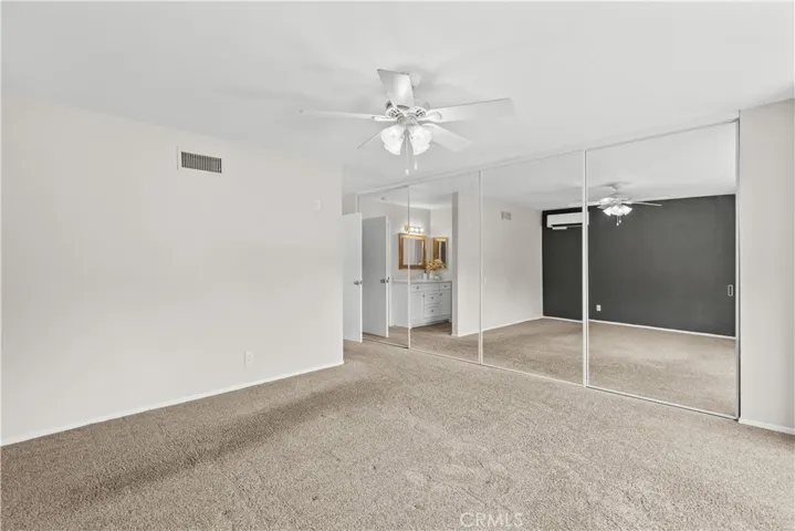 24430 Nicklaus Drive Unit L2, Valencia, California 91355