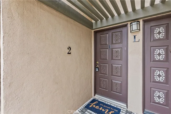 24430 Nicklaus Drive Unit L2, Valencia, California 91355