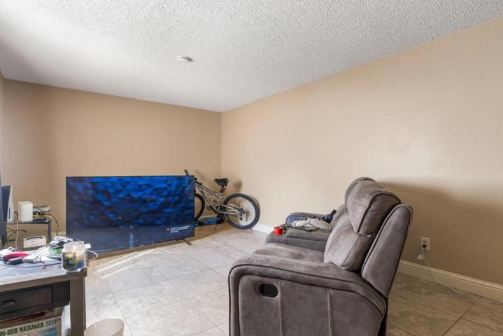 1317 E Rumble Road, Modesto, California 95355