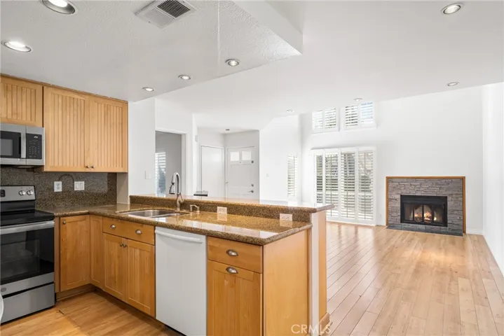 436 Fallingstar Unit 14, Irvine, California 92614