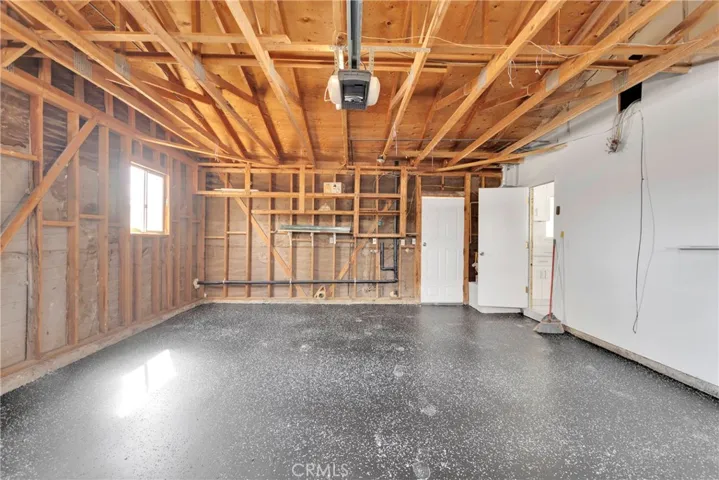 11350 Primrose Avenue, Hesperia, California 92345