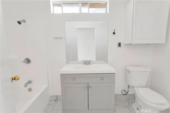 11350 Primrose Avenue, Hesperia, California 92345