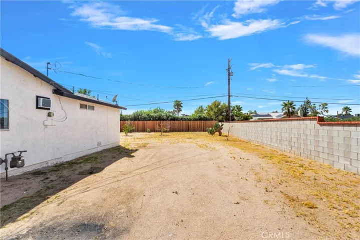 11350 Primrose Avenue, Hesperia, California 92345