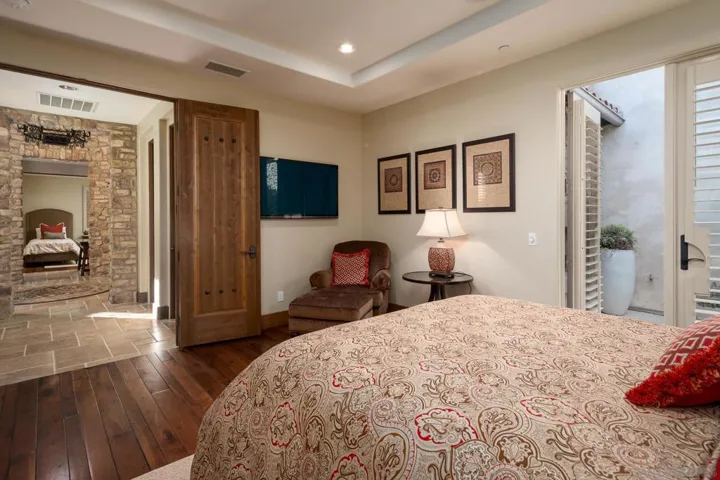 7059 Calle Portone, Rancho Santa Fe, California 92091