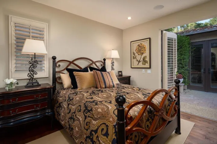 7059 Calle Portone, Rancho Santa Fe, California 92091