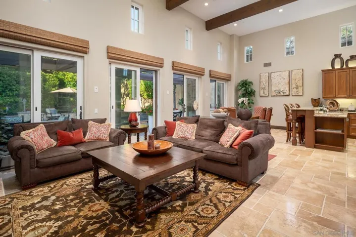 7059 Calle Portone, Rancho Santa Fe, California 92091