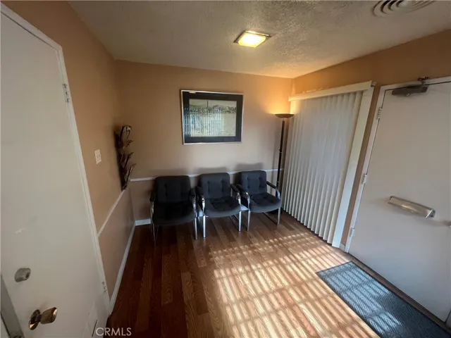 7121 W Manchester Avenue, Los Angeles, California 90045