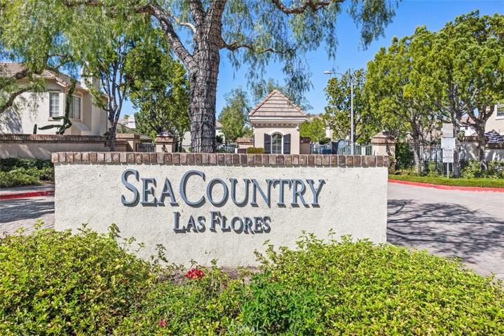 241 Seacountry Lane, Rancho Santa Margarita, California 92688