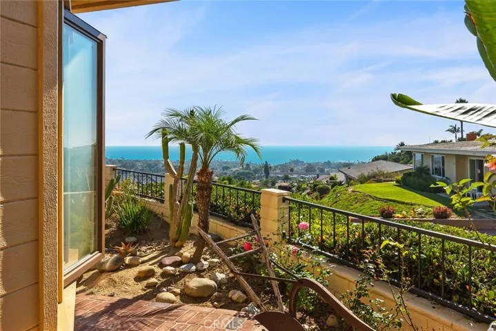 221 Cerrito Cielo, San Clemente, California 92672