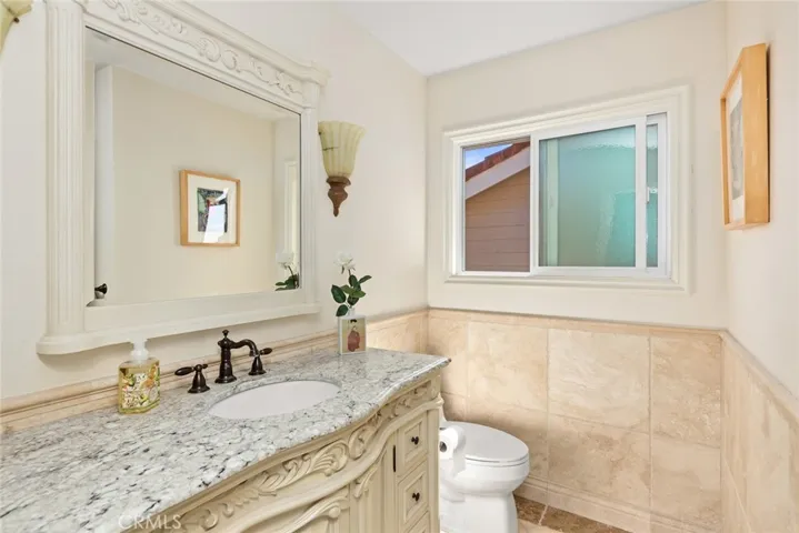 221 Cerrito Cielo, San Clemente, California 92672