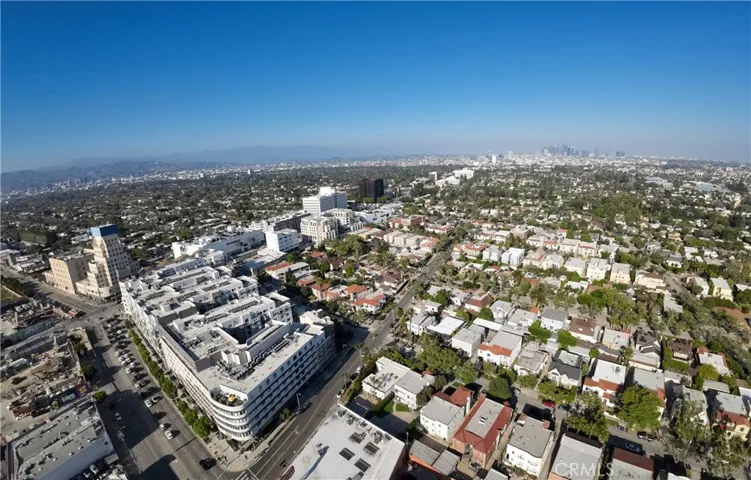 5355 W 8th Street, Los Angeles, California 90036