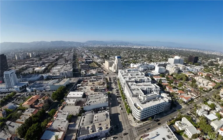 5355 W 8th Street, Los Angeles, California 90036