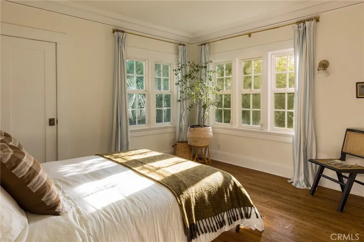Downstairs suite
