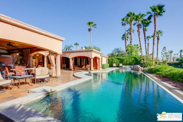 Swimmers Pool