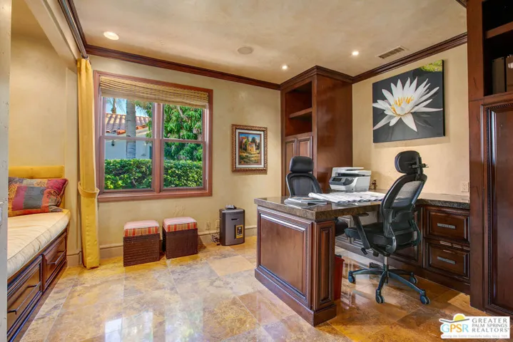 Office/Flex Room