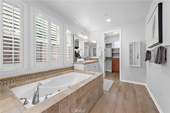 25 Christopher Street, Ladera Ranch, California 92694