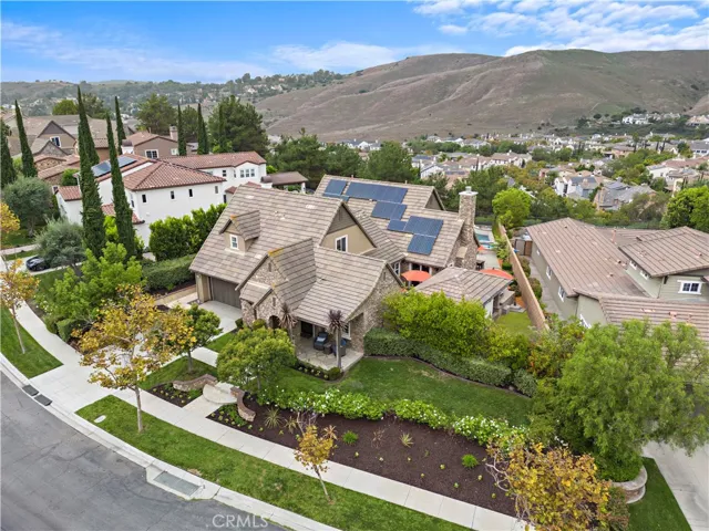 25 Christopher Street, Ladera Ranch, California 92694
