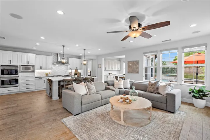 25 Christopher Street, Ladera Ranch, California 92694