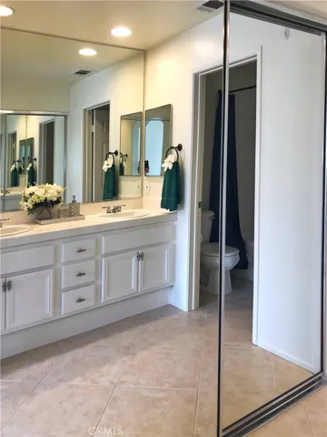 964 S Prescott Place, Anaheim Hills, California 92808