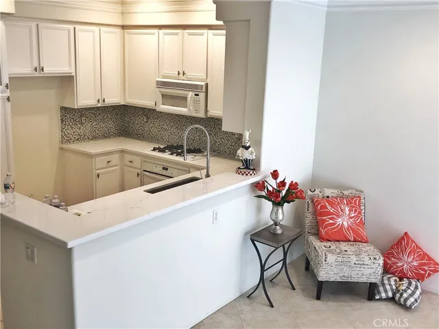 964 S Prescott Place, Anaheim Hills, California 92808