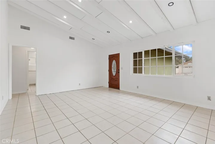 4168 Ish Drive, Simi Valley, California 93063