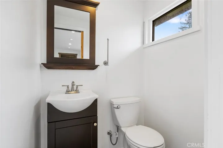 4168 Ish Drive, Simi Valley, California 93063
