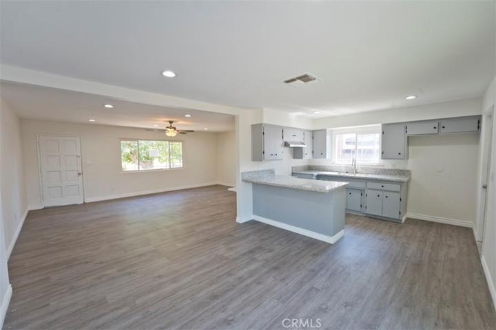 4024 Columbus, Bakersfield, California 93306