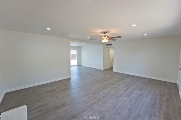 4024 Columbus, Bakersfield, California 93306