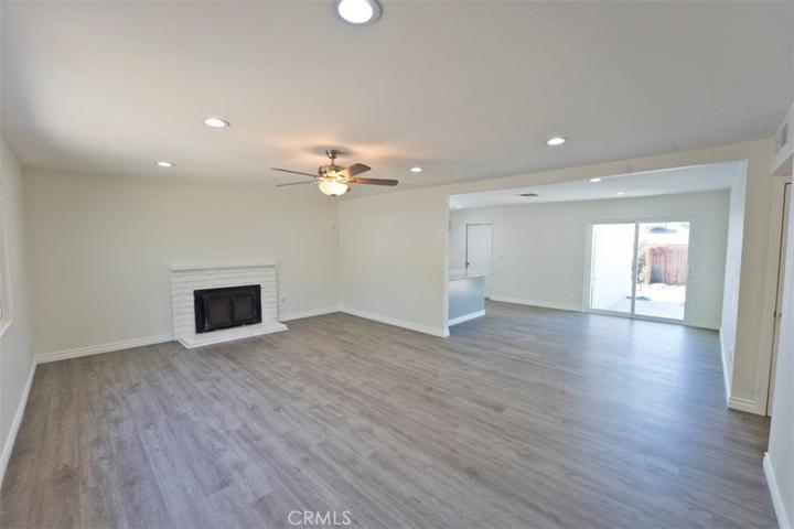 4024 Columbus, Bakersfield, California 93306