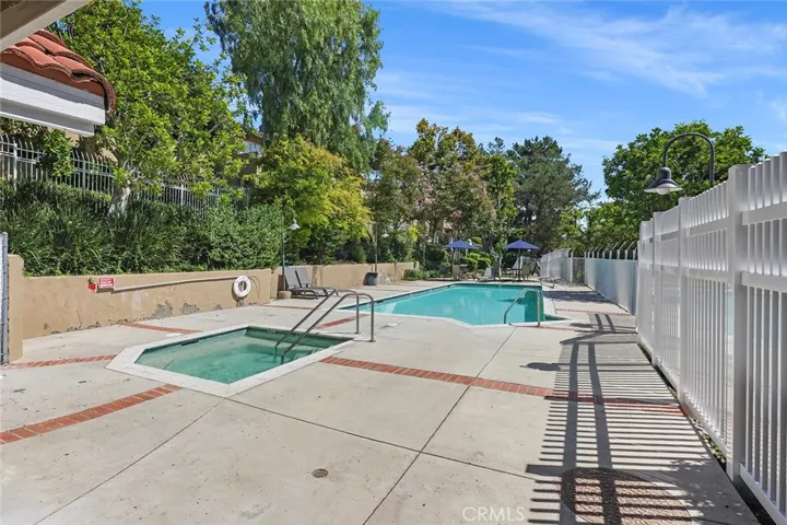 2731 Erringer Road Unit 88, Simi Valley, California 93065