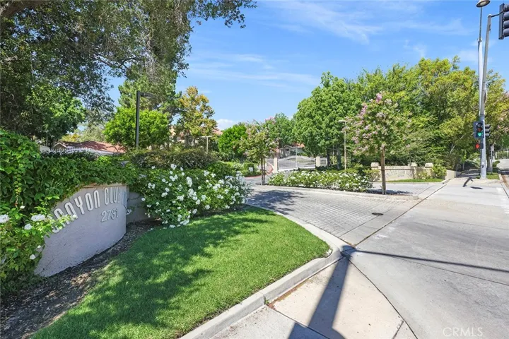 2731 Erringer Road Unit 88, Simi Valley, California 93065
