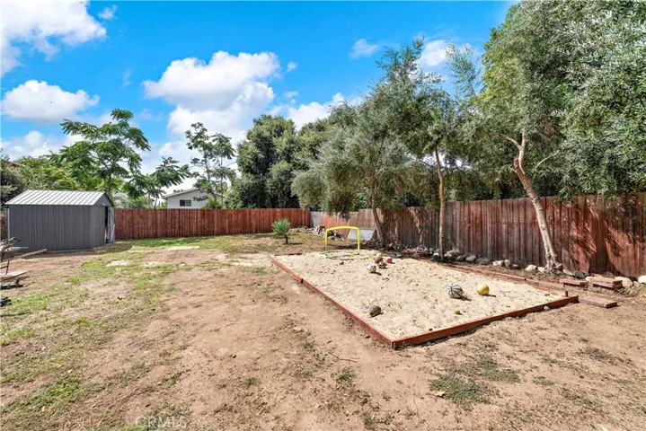 536 W Washington Boulevard, Pasadena, California 91103