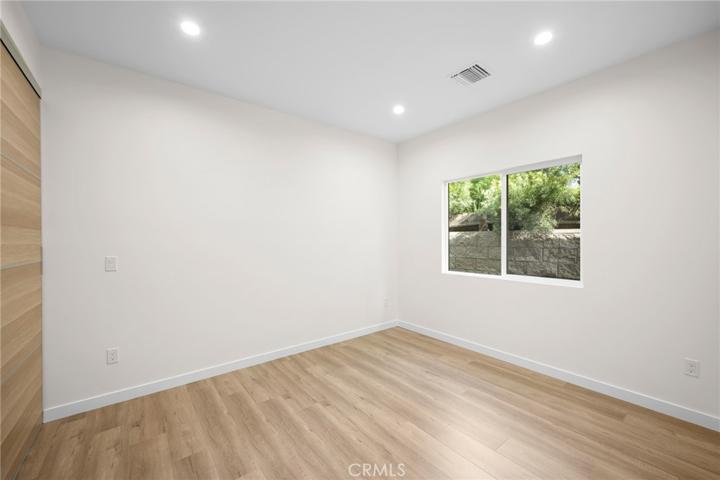 9947 Covello Street, Burbank, California 91504