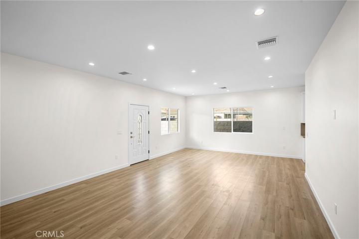 9947 Covello Street, Burbank, California 91504