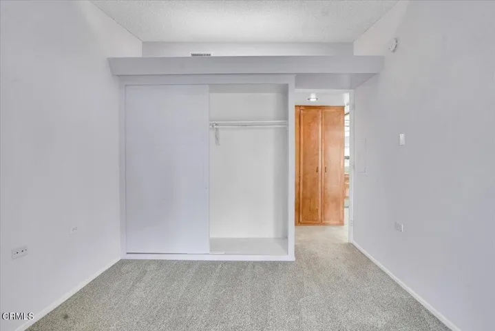 36-13660 Annandale Drive-36