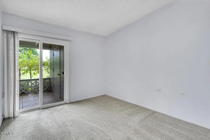 33-13660 Annandale Drive-33