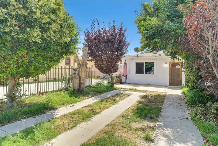 2116 E 113th Street, Los Angeles, California 90059