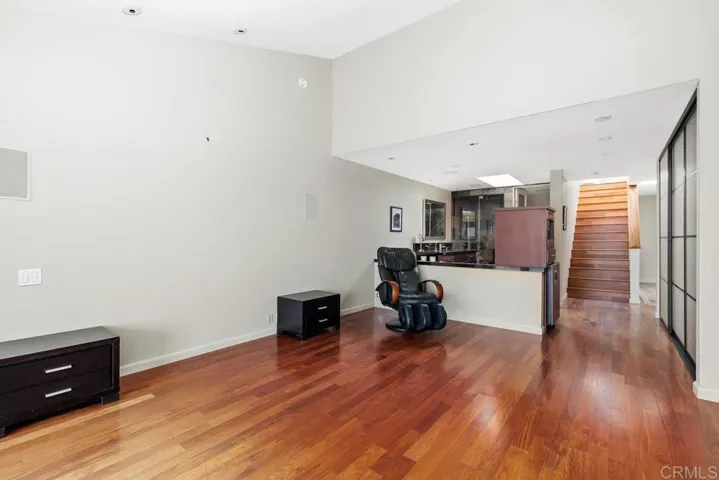369 W I Street, Encinitas, California 92024