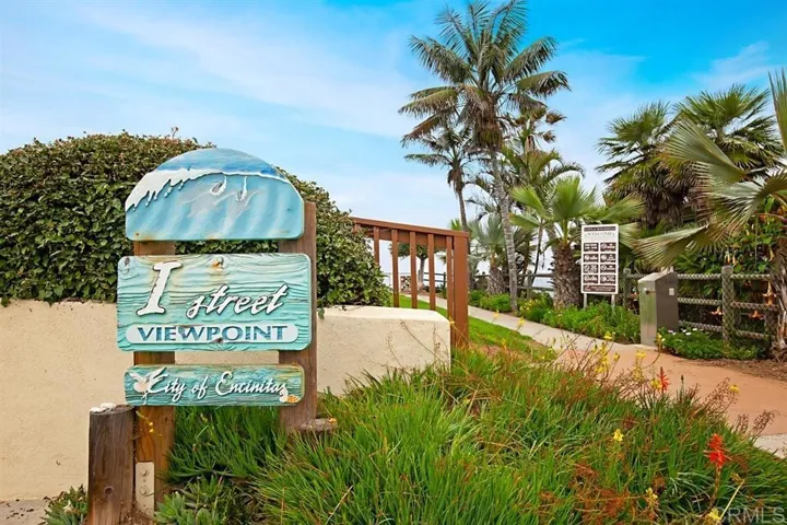 369 W I Street, Encinitas, California 92024