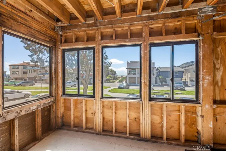 16995 8th Street, Sunset Beach, California 90742