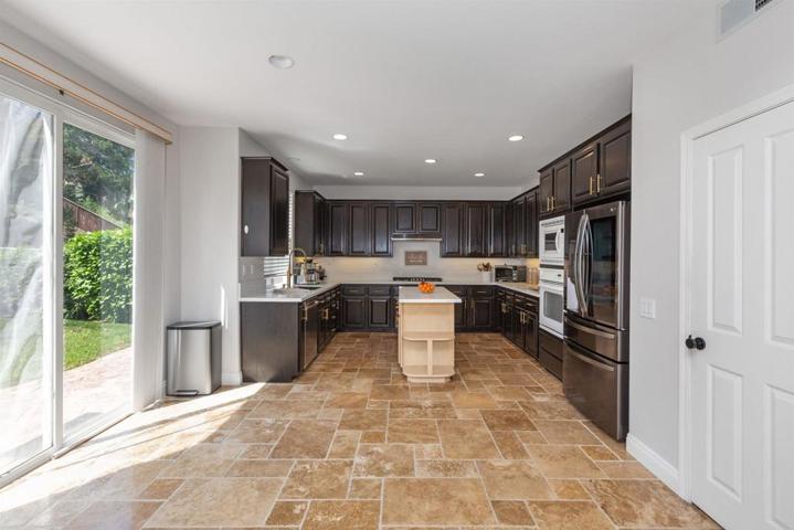 1605 Sagewood Way, San Marcos, California 92078