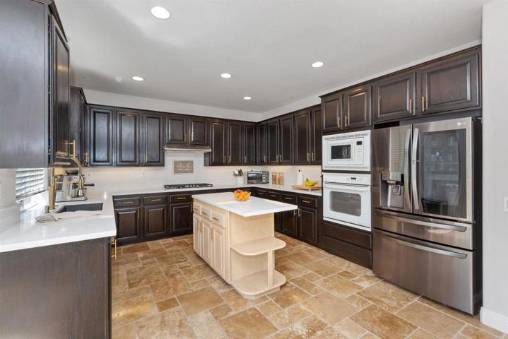 1605 Sagewood Way, San Marcos, California 92078
