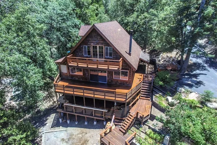 53130 Stonewood Canyon Road, Idyllwild, California 92549