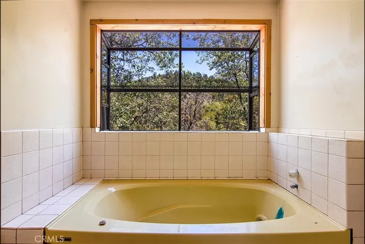 53130 Stonewood Canyon Road, Idyllwild, California 92549